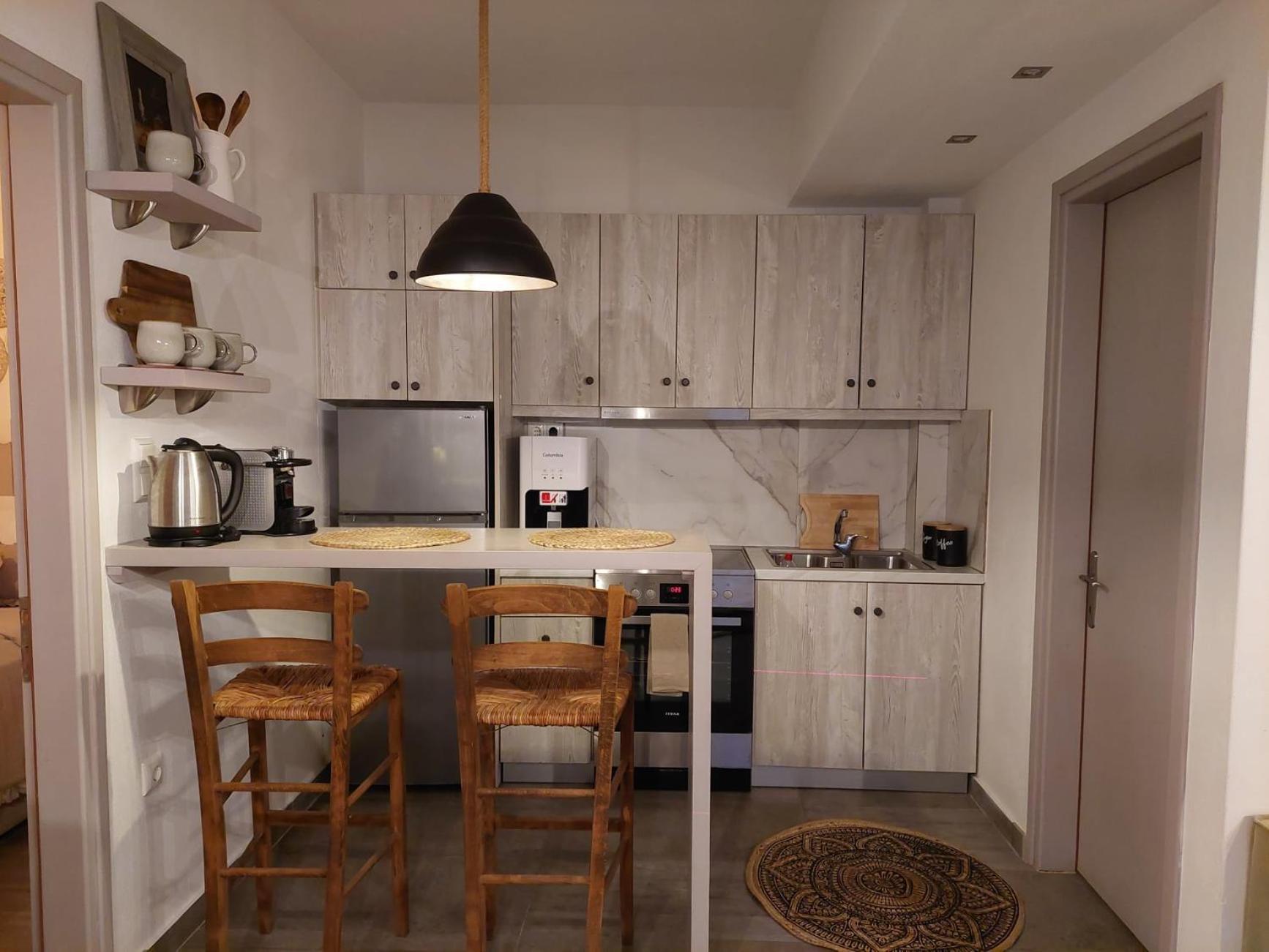 Maya Apartments, Modern And Convenient Apartments With Private Parking スキアトスタウン エクステリア 写真